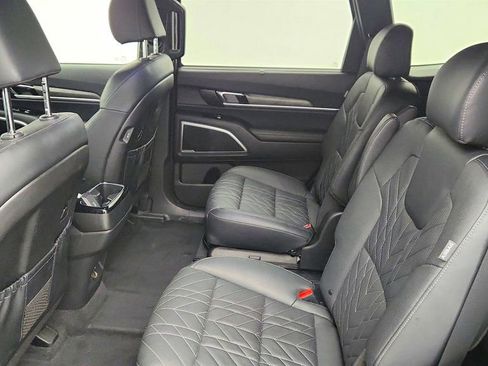 Used 2023 Kia Telluride EX X-Line image 20