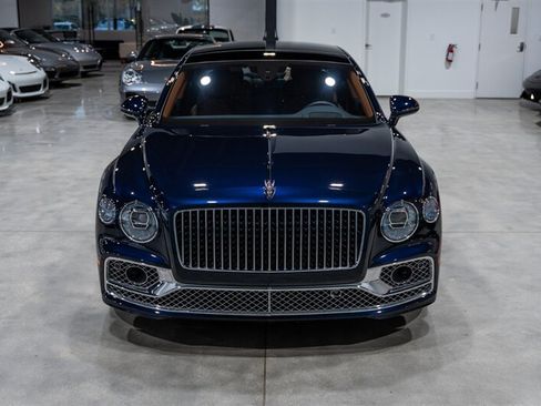 Used 2020 Bentley Flying Spur W12 w/ First Edition Specification AWD/4WD image 9