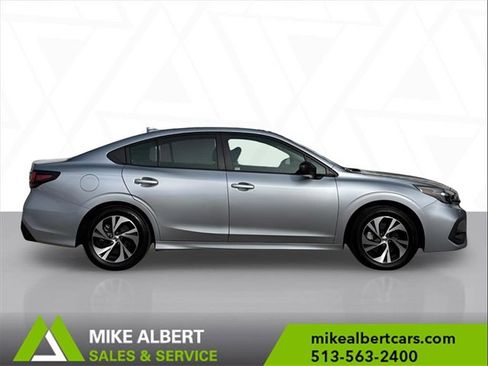 Used 2024 Subaru Legacy image 3