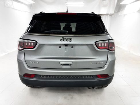 Used 2018 Jeep Compass Limited w/ Navigation Group AWD/4WD image 5