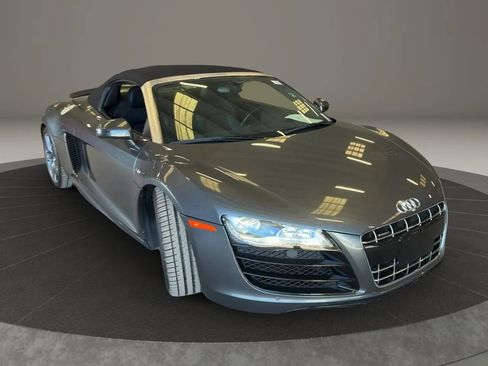 Used 2011 Audi R8 V10 image 2