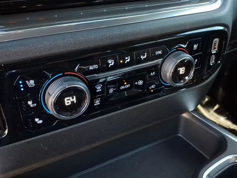 Used 2025 Chevrolet Silverado 1500 High Country w/ Z71 Off-Road Package image 31