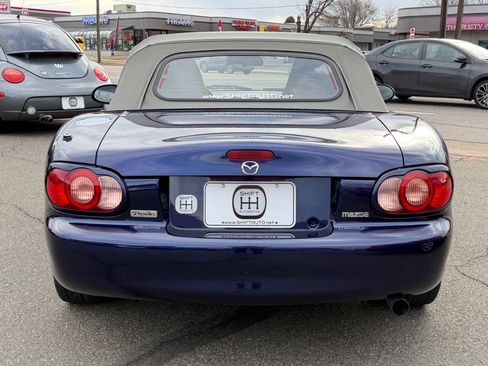 Used 2003 MAZDA MX-5 Miata SE image 13