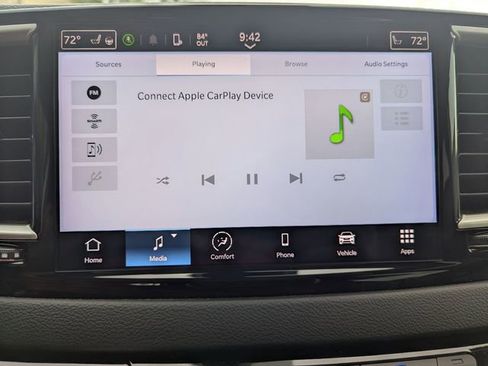 Used 2023 Chrysler Pacifica Touring-L FWD image 23
