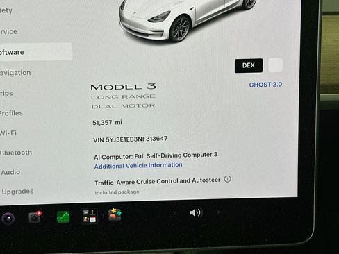 Used 2022 Tesla Model 3 Long Range AWD/4WD image 18