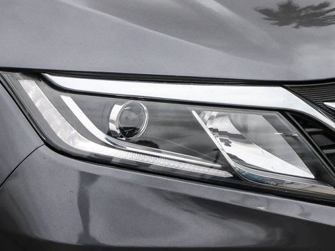 Used 2019 Honda Odyssey EX image 4
