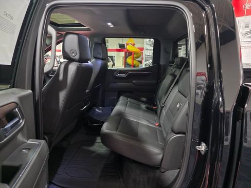 Used 2024 GMC Sierra 1500 SLT w/ SLT Premium Plus Package image 21