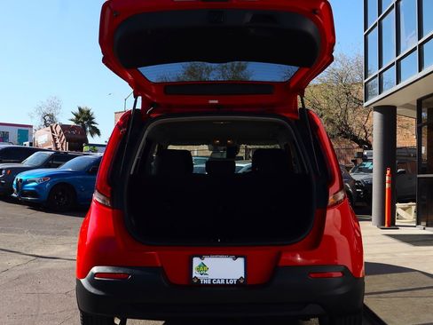 Used 2020 Kia Soul S image 22