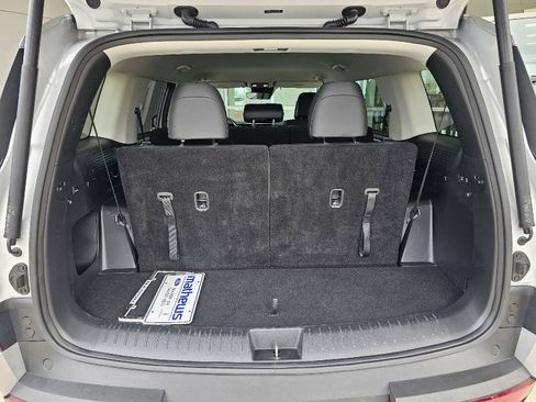 Used 2025 Hyundai Santa Fe SEL AWD/4WD image 15