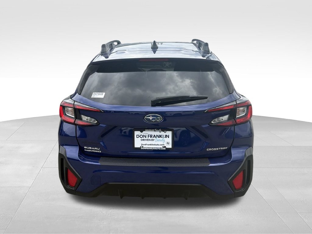 Used 2025 Subaru Crosstrek 2.5i Premium AWD/4WD image 4