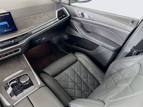 Used 2024 BMW X5 xDrive40i w/ Premium Package image 25