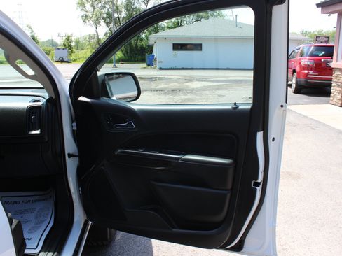 Used 2015 GMC Canyon SLE w/ SLE Convenience Package RWD image 31