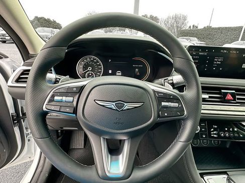 Certified 2025 Genesis G70 2.5T image 10
