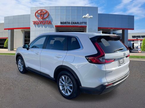 Used 2026 Honda CR-V EX image 6