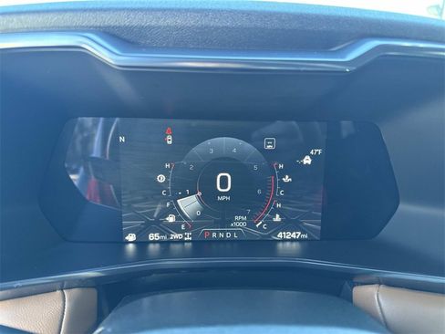 Used 2023 GMC Canyon AT4 w/ Canyon Safety Plus Package image 14