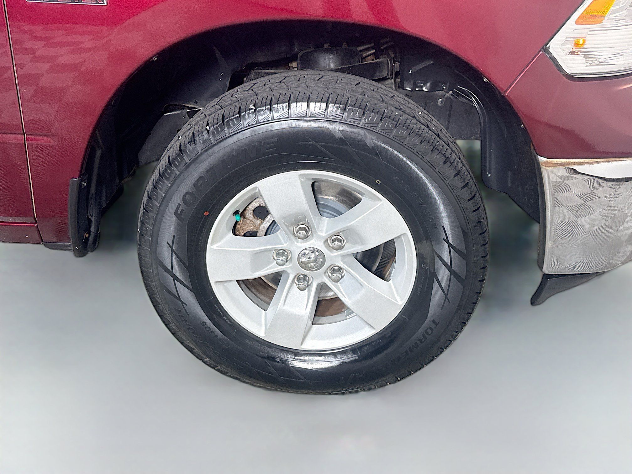 Used 2019 RAM 1500 ST AWD/4WD image 30