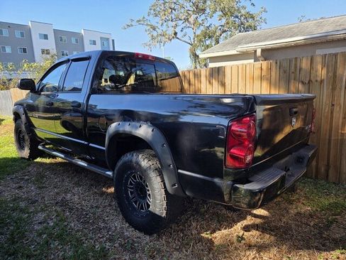 Used 2017 RAM 1500 Sport image 3