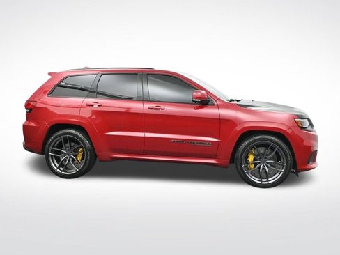 Used 2019 Jeep Grand Cherokee Trackhawk w/ Trailer Tow Group IV AWD/4WD image 4