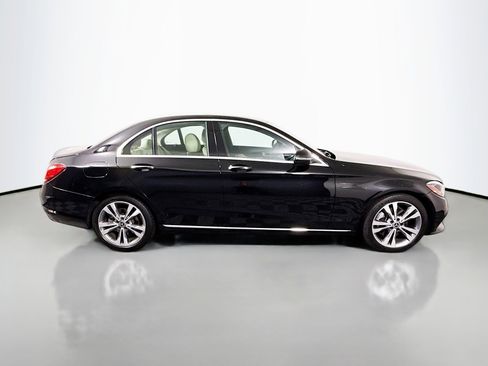 Used 2021 Mercedes-Benz C 300 Sedan image 11