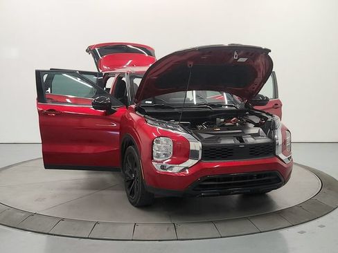 Used 2023 Mitsubishi Outlander Ralliart AWD/4WD image 11
