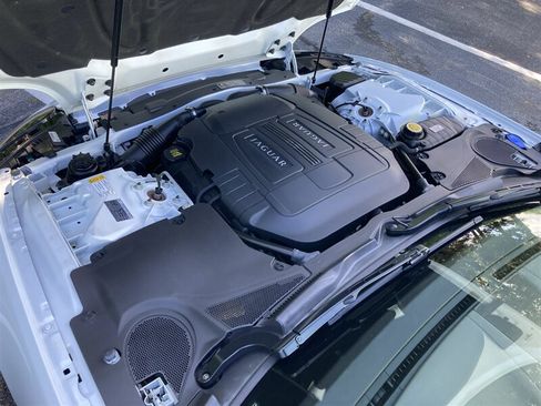 Used 2013 Jaguar XK Convertible RWD image 34