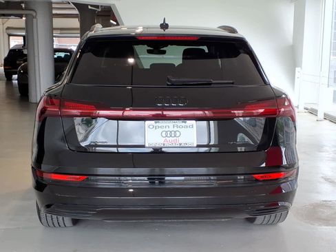 Used 2023 Audi e-tron Premium w/ Convenience Plus Package AWD/4WD image 5