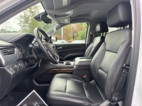 Used 2020 Chevrolet Tahoe LT image 11