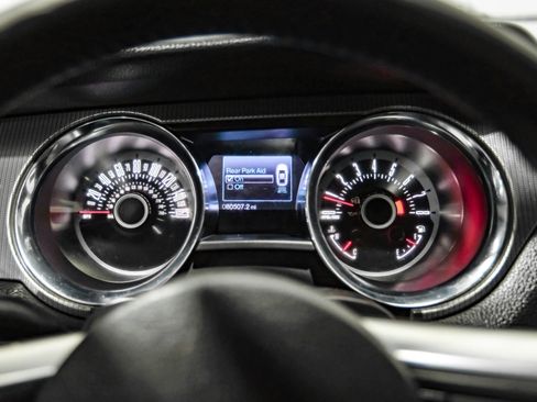 Used 2013 Ford Mustang GT Premium w/ Brembo Brake Pkg image 23