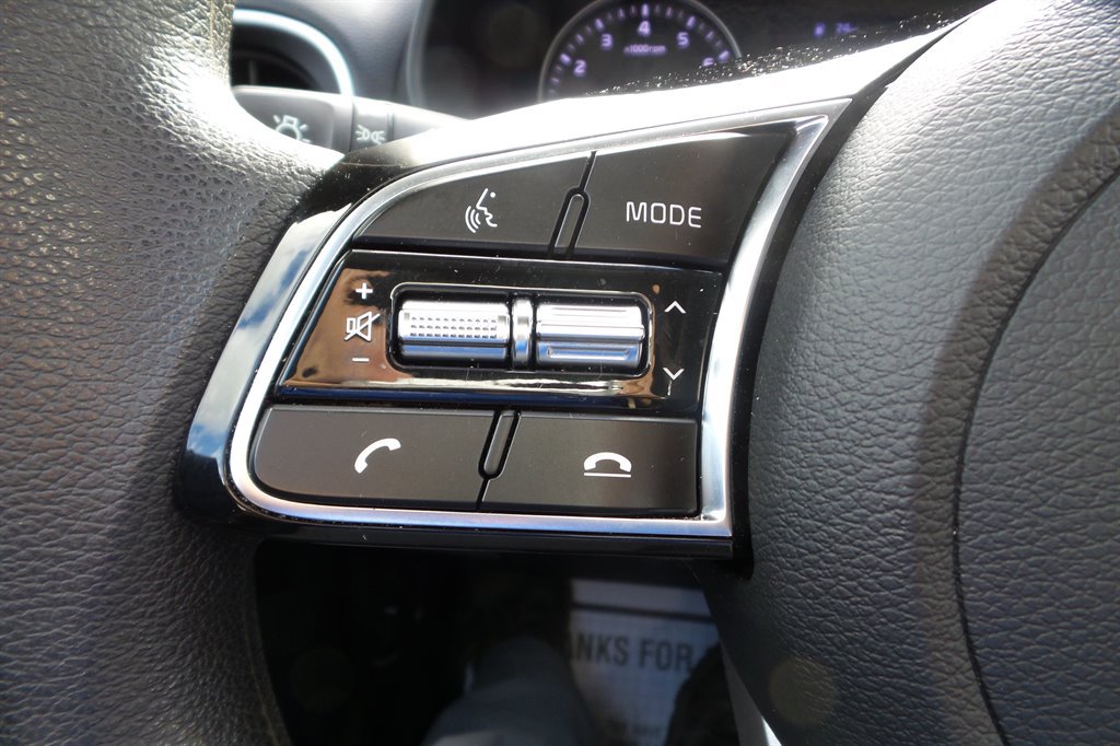 Used 2020 Kia Forte LXS FWD image 31