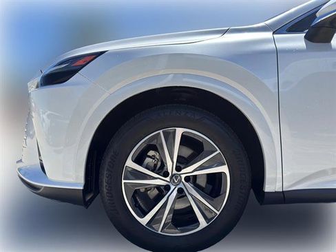 Certified 2025 Lexus RX 350 Premium w/ Accessory Package (Z1) FWD image 4