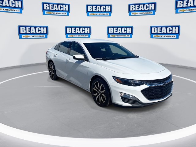 Used 2023 Chevrolet Malibu RS FWD image 2