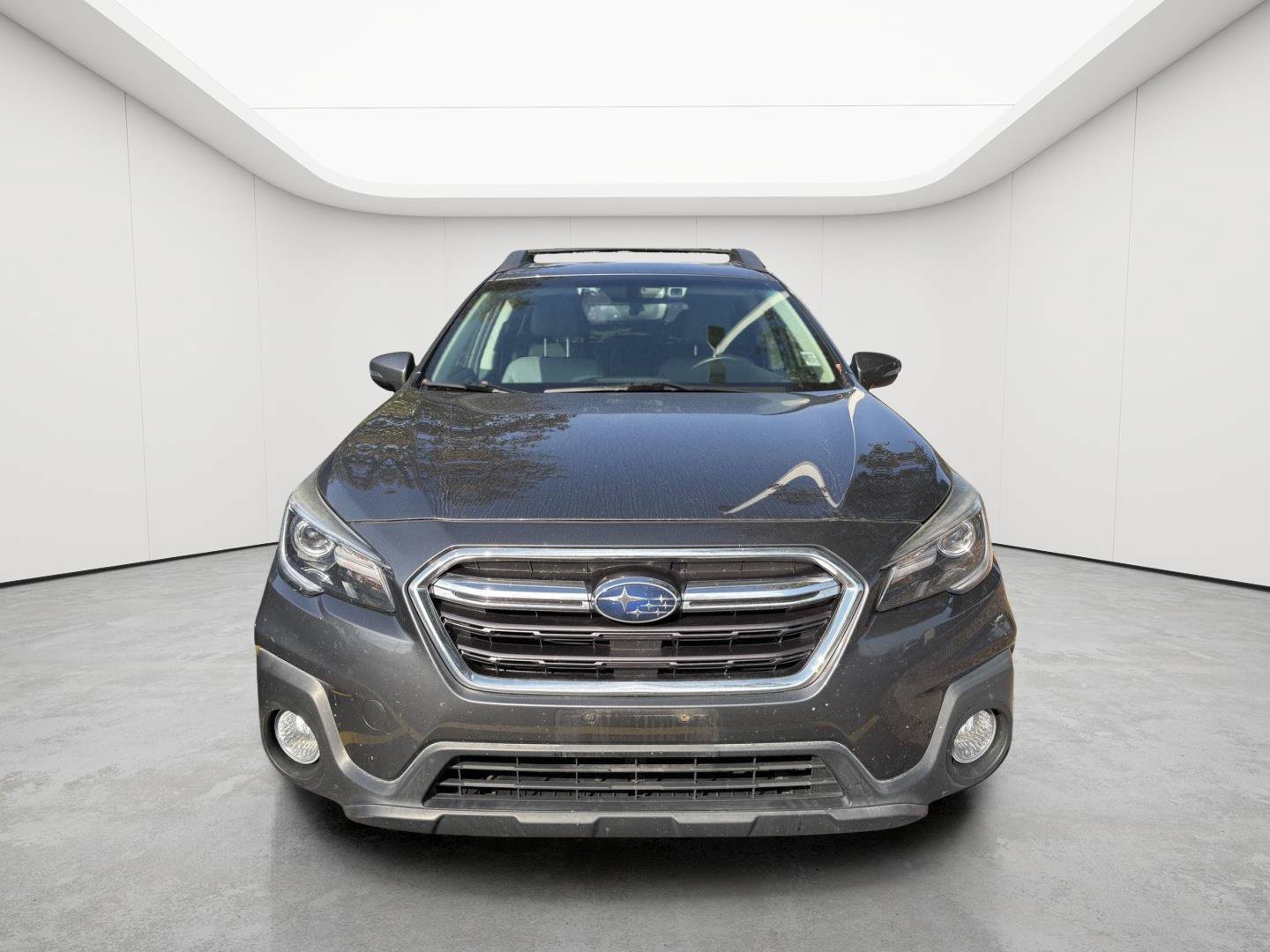 Used 2018 Subaru Outback 3.6R Limited AWD/4WD image 2