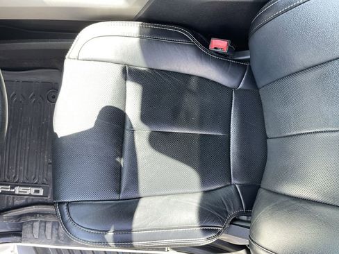 Used 2018 Ford F150 Lariat w/ Equipment Group 501A Mid AWD/4WD image 22