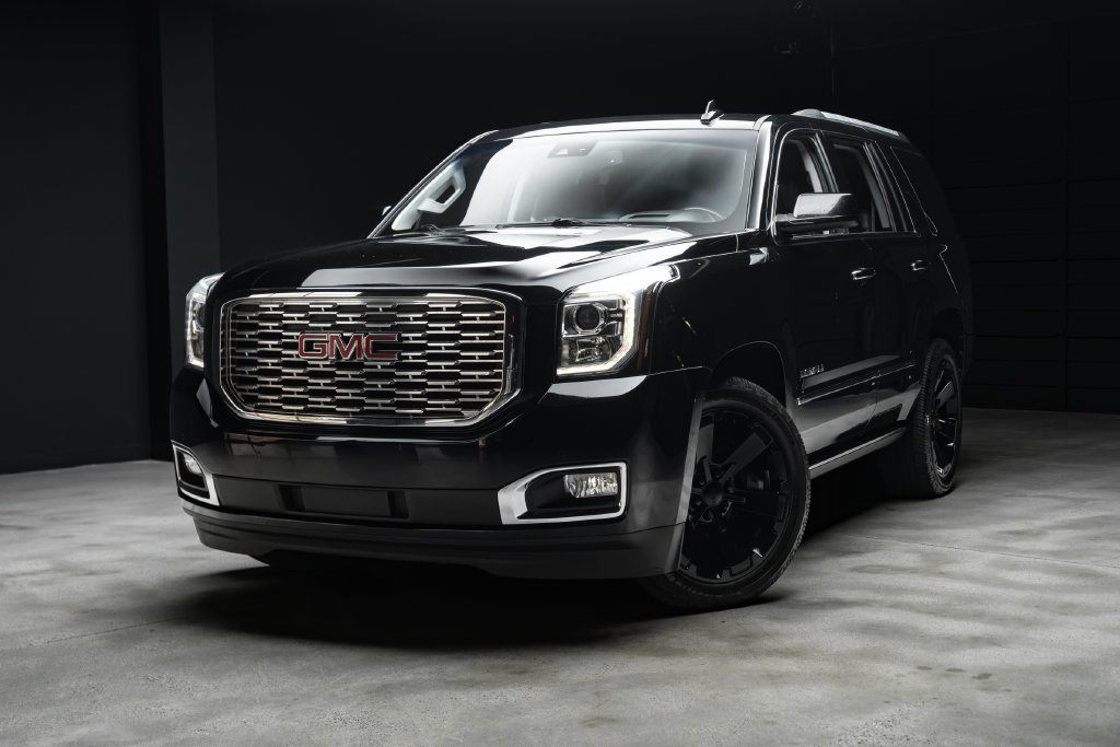 Used 2020 GMC Yukon Denali w/ Enhanced Security Package AWD/4WD image 2