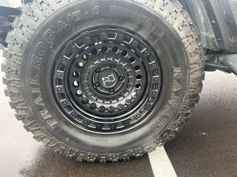 Used 2023 Jeep Wrangler Unlimited Rubicon 4xe image 31