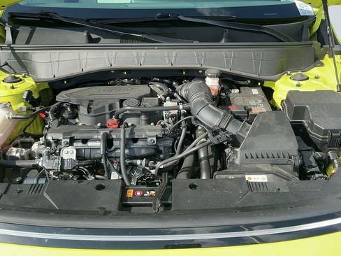 Used 2024 Hyundai Kona Limited FWD image 43