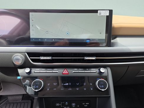 New 2026 Hyundai Sonata Limited FWD image 24