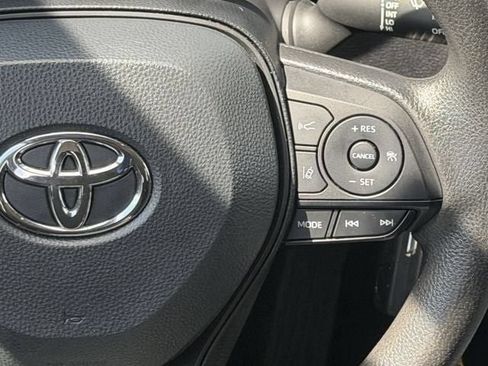 Used 2024 Toyota RAV4 LE FWD image 13