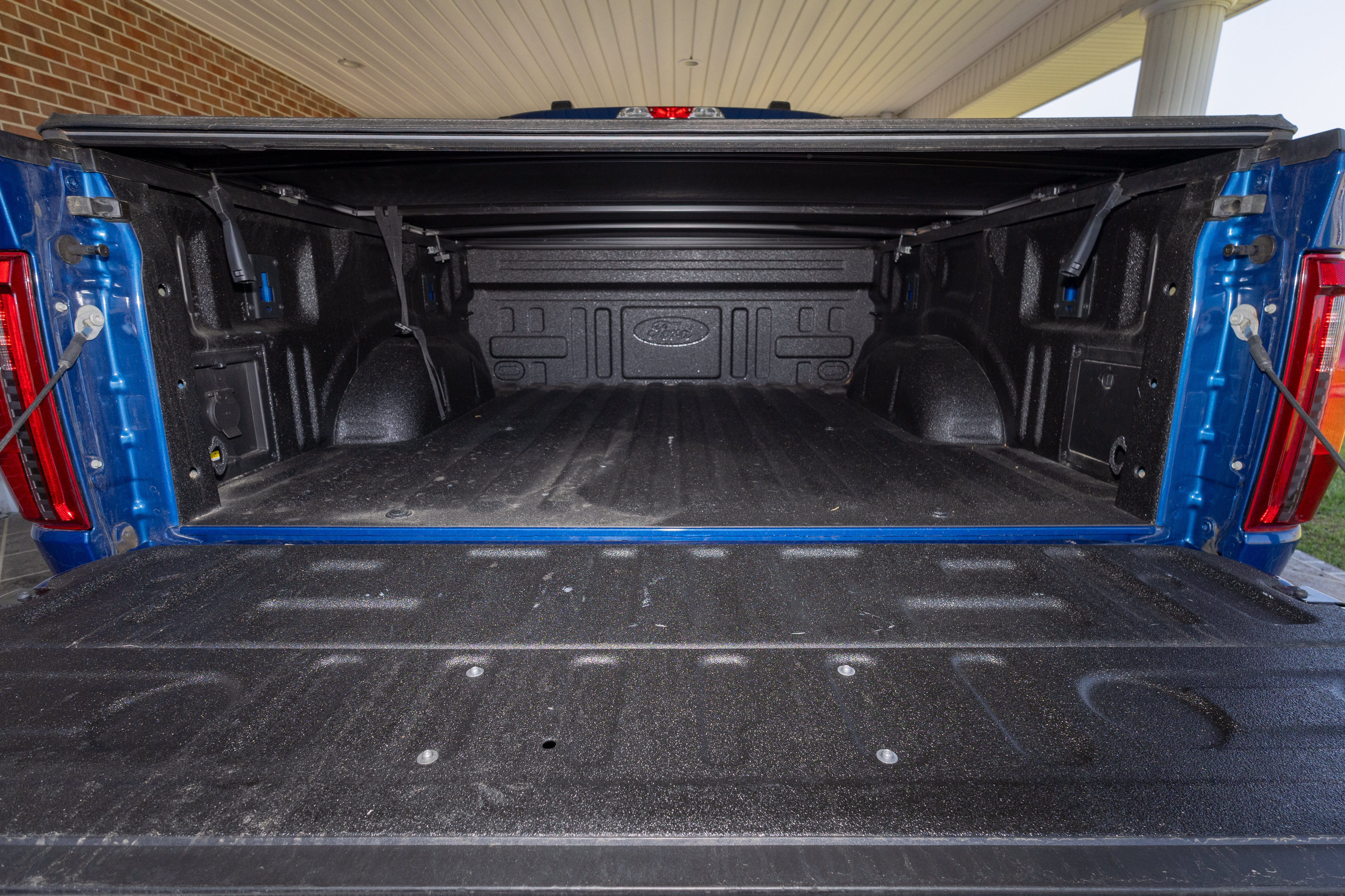 Used 2024 Ford F150 XLT w/ FX4 Off-Road Package AWD/4WD image 9