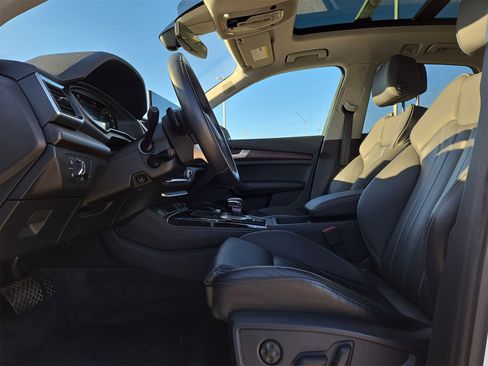 Certified 2024 Audi Q5 2.0T Premium Plus image 16