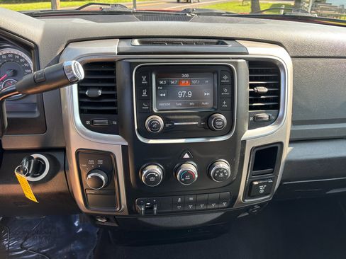 Used 2018 RAM 2500 SLT w/ Popular Equipment Group image 27