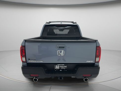 Used 2023 Honda Ridgeline RTL image 6