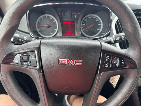 Used 2015 GMC Terrain SLE FWD image 22