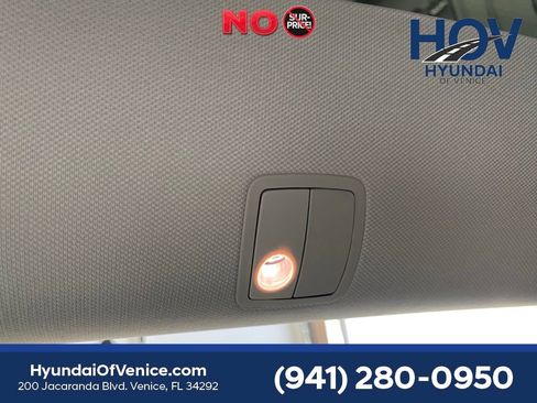 Used 2022 Tesla Model Y Performance AWD/4WD image 46