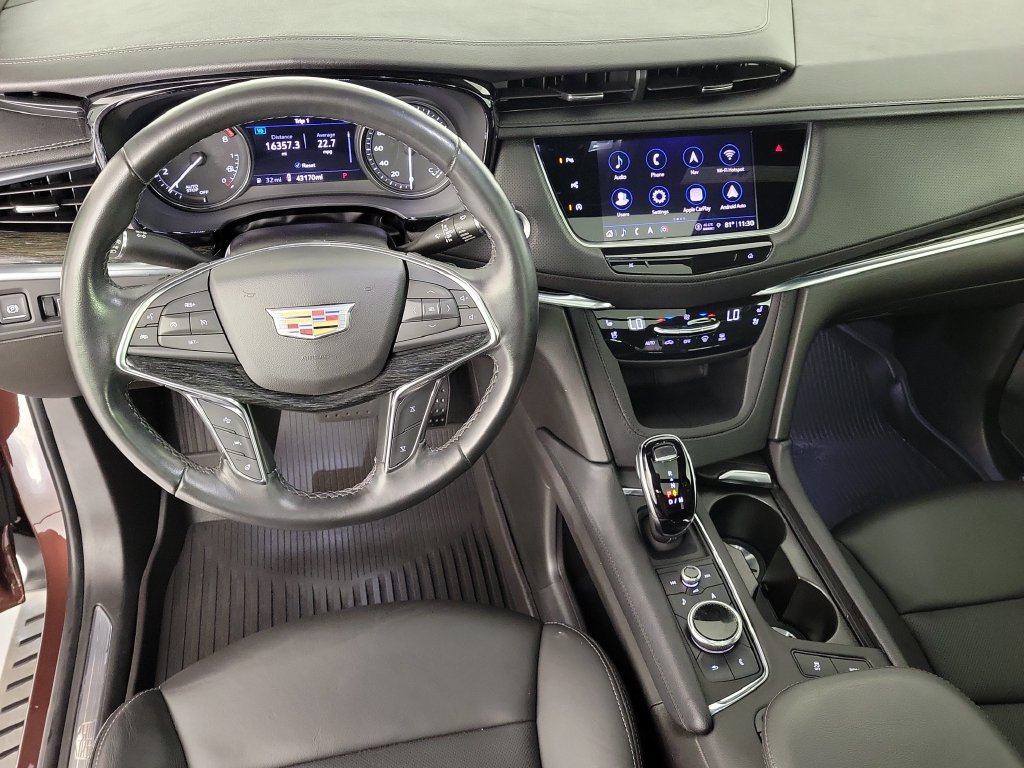 Used 2022 Cadillac XT5 Premium Luxury w/ Technology Package FWD image 16