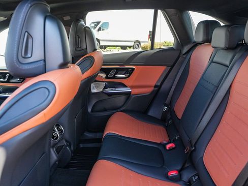 New 2026 Mercedes-Benz GLC 300 4MATIC image 19