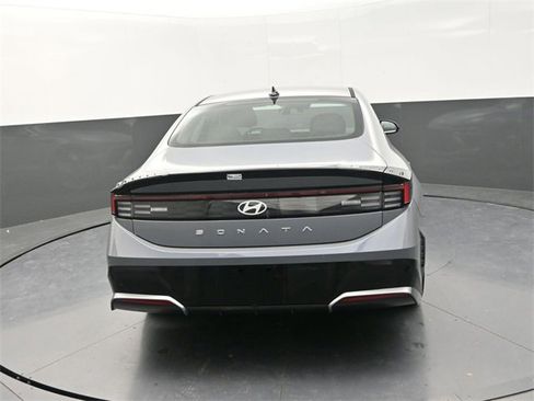 New 2026 Hyundai Sonata SEL image 7