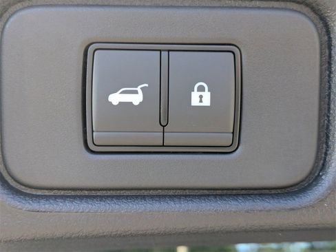 New 2025 Nissan Pathfinder Platinum w/ Cargo Package image 14