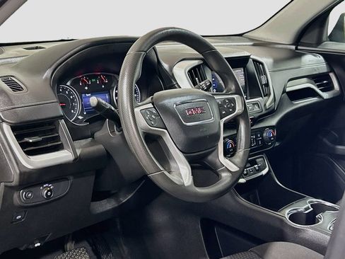 Used 2022 GMC Terrain SLE w/ Driver Convenience Package FWD image 7