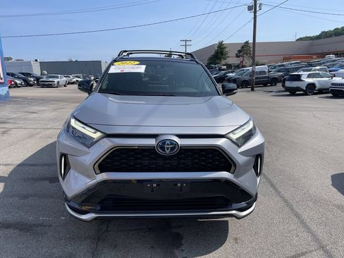 Used 2022 Toyota RAV4 XSE w/ Weather Package AWD/4WD image 5